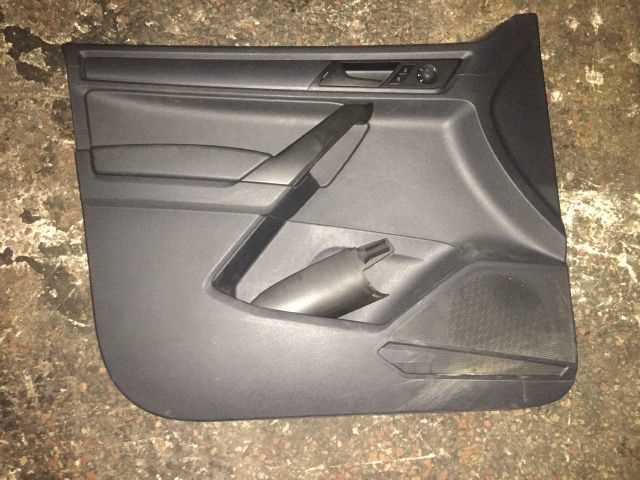 Volkswagen Caddy 2015-2017 Çıkma Yedek Sol Ön Kapı Döşemesi